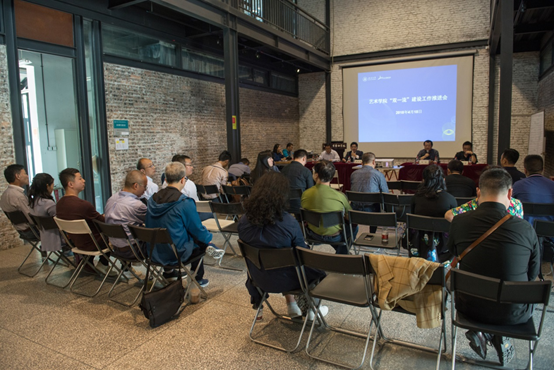 1524469861549090893.png blob.png